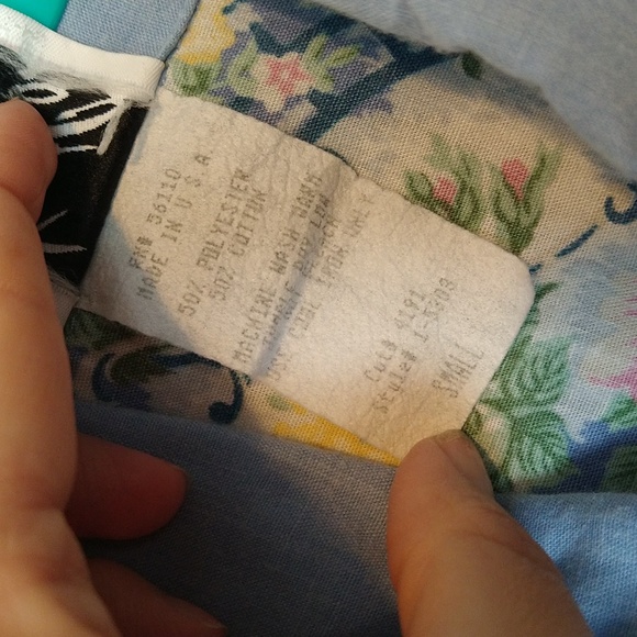 Vintage 90s Tap & Co. Button Down Blouse - Picture 3 of 4